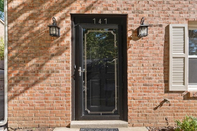 Photo - 747 Spring Meadows Dr
