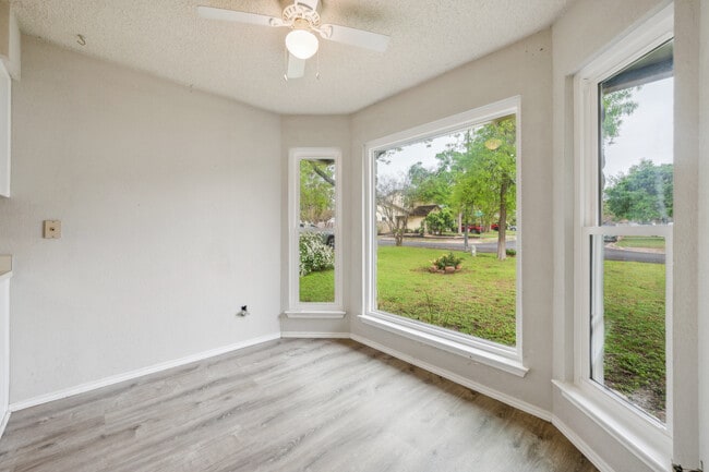 Photo - 4509 Alta Loma Dr