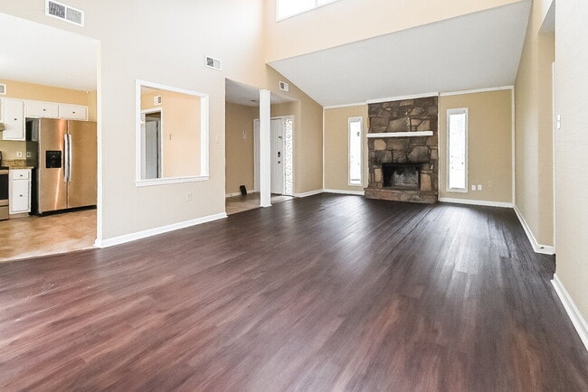 Photo - 7914 Terry Franklin Dr