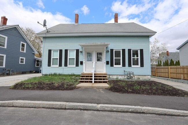 Building Photo - 9 Granite Ave Unit 9