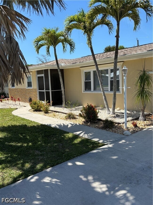 Photo - 879 Lake McGregor Dr