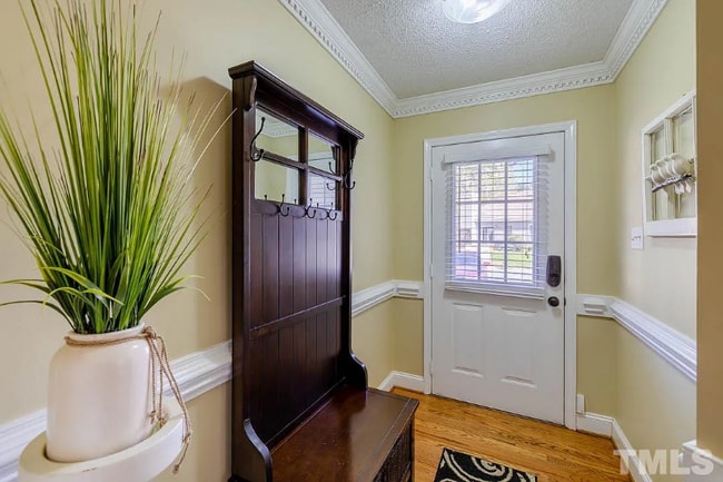 Photo - 56 Forest Oaks Dr