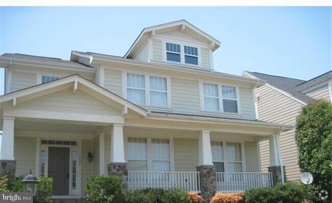 Building Photo - 1202 Anderson St Rental