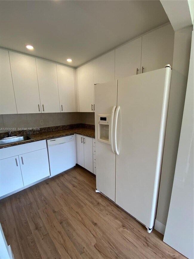 Photo - 1835 SW 81st Ave