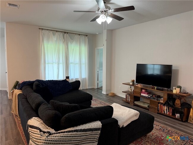 Photo - 5630 Baffin Ln