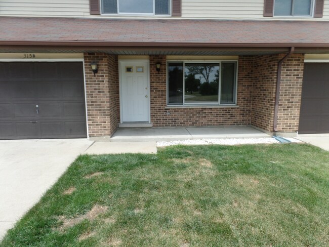 Photo - 315 Creekside Dr Townhome