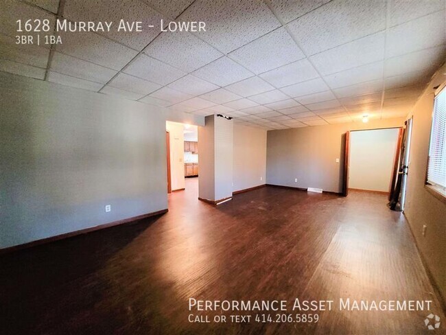 Building Photo - Spacious 3BR Lower Duplex on Murray St - A... Unit Lower Rental