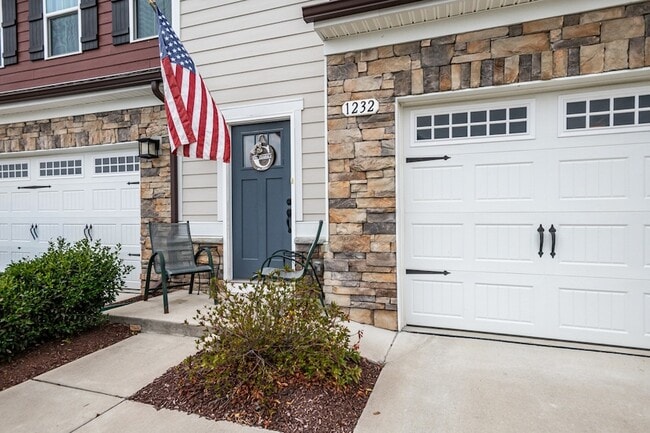 Photo - 1232 Savannah Ave