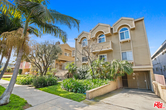 Building Photo - 3647 Jasmine Ave Unit 103-103 Rental