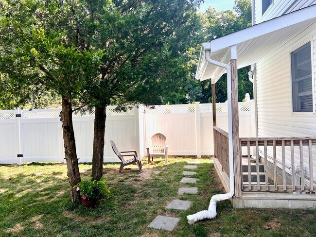 Photo - 397 Raft Ave