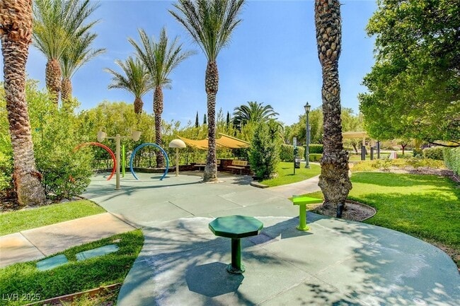 Photo - 209 Surtees Point St