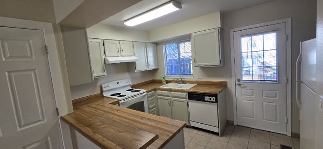 Photo - 9824 W Cornell Pl