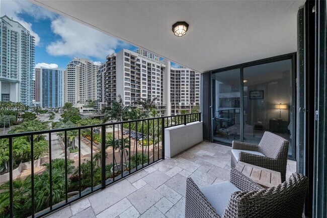 Photo - 520 Brickell Key Dr Unit A710