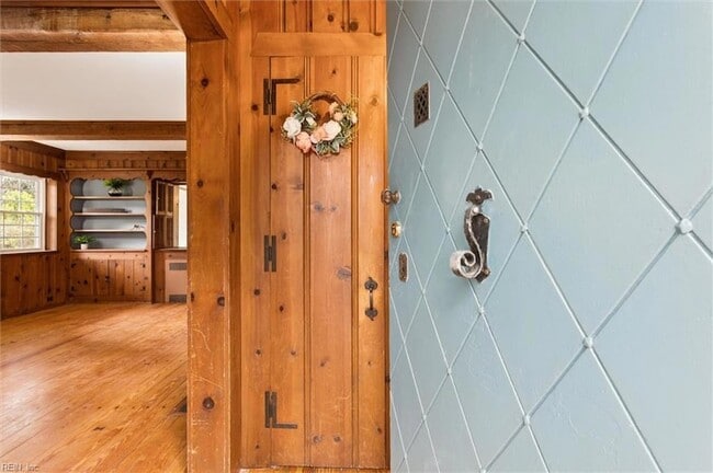 Building Photo - 205 River Rd Rental