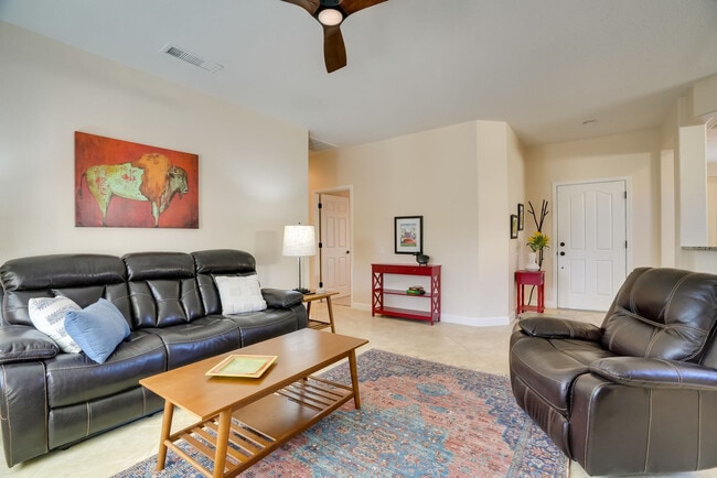 Photo - 15992 W Indigo Ln Unidad SI ID1545822P