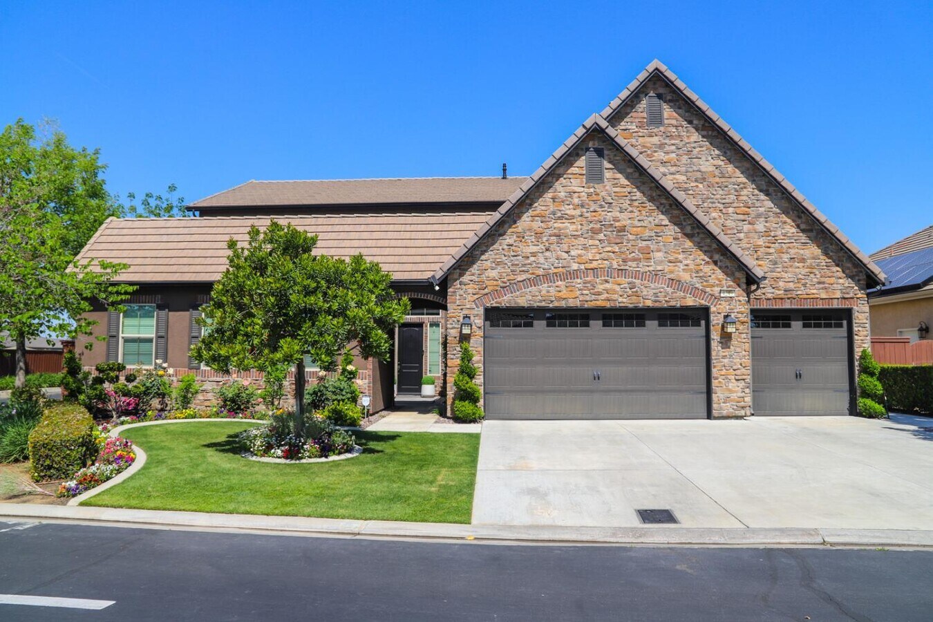 Photo - 4249 N Waterside Dr