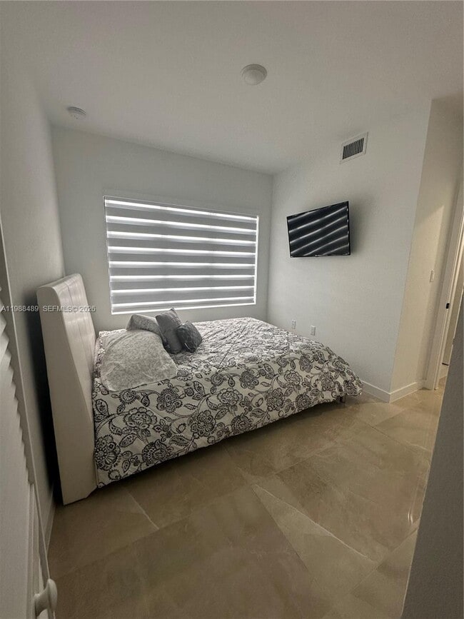 Photo - 14512 SW 260th St Unidad 1