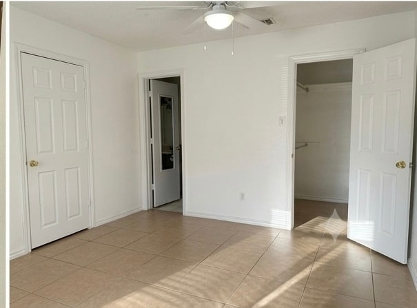 Photo - 720 Long Ct
