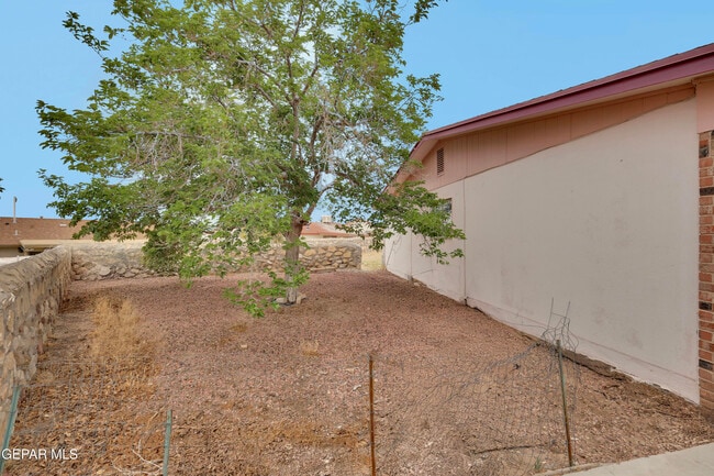 Photo - 1529 Babe Hiskey Ln