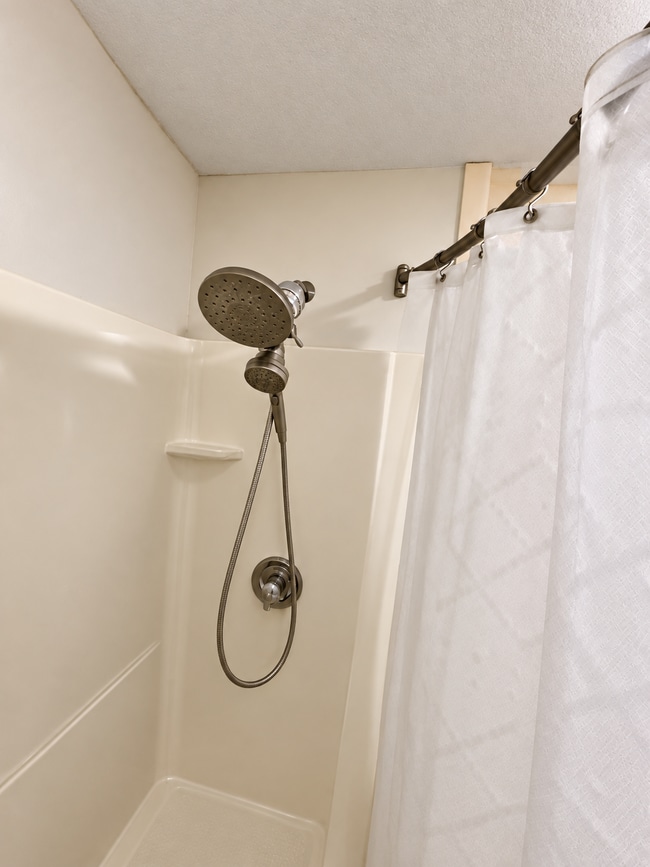 31 Gardner St Unit 2