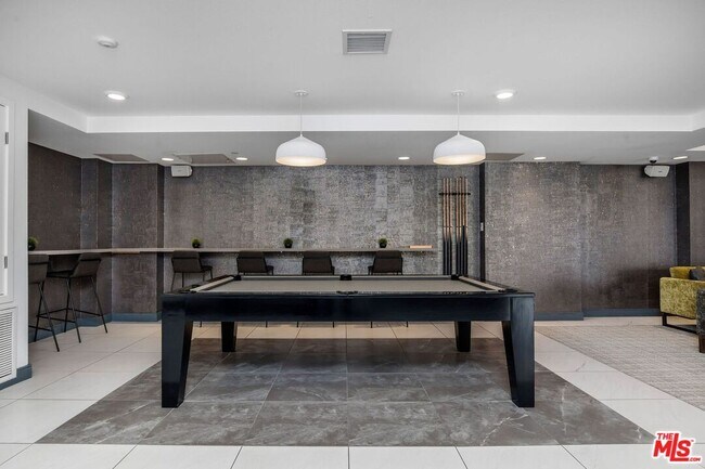 Photo - 453 S Kenmore Ave Unit 412