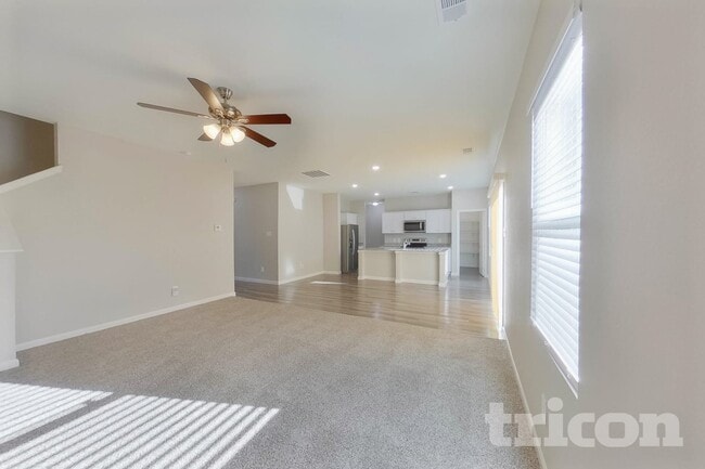 Photo - 2528 Granite Pass