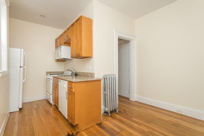 Building Photo - 12 Elko St Unit 7