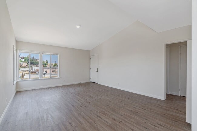 Building Photo - 945 N Ditman Ave Rental