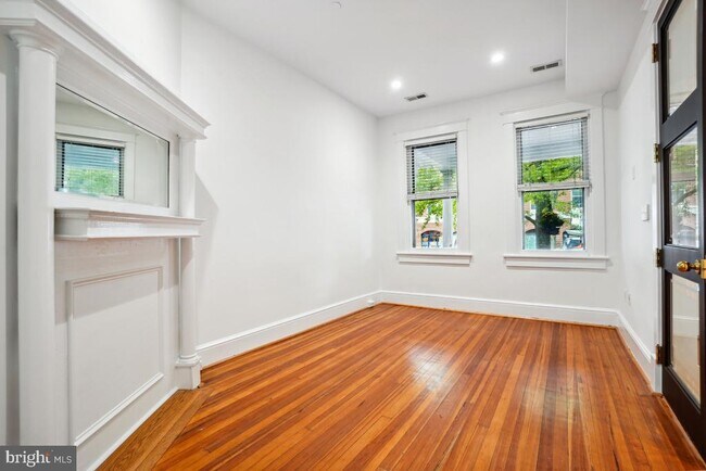 Photo - 1411 King St