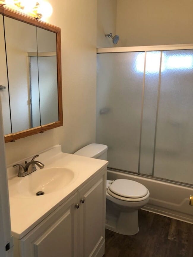 Photo - 13679-13681 Hill Blvd Unidad 13679