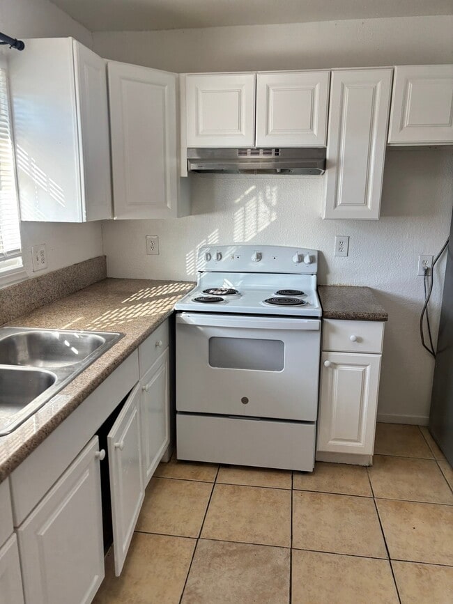 Photo - 1644 Cadillac Ln Unit .