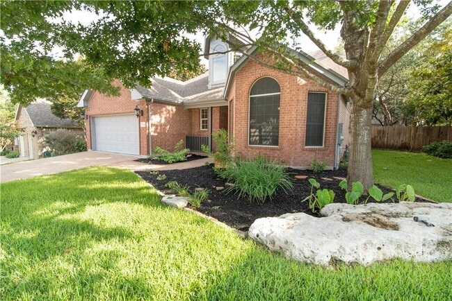 Photo - 2611 Salerno Pl
