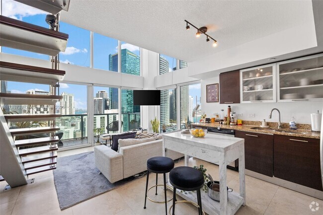 Building Photo - 41 SE 5th St Unit 1601 Rental