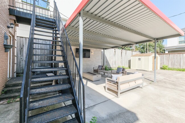 Building Photo - 1716 Richmond Ave.