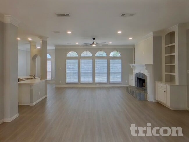 Photo - 1793 Lake Breeze Dr