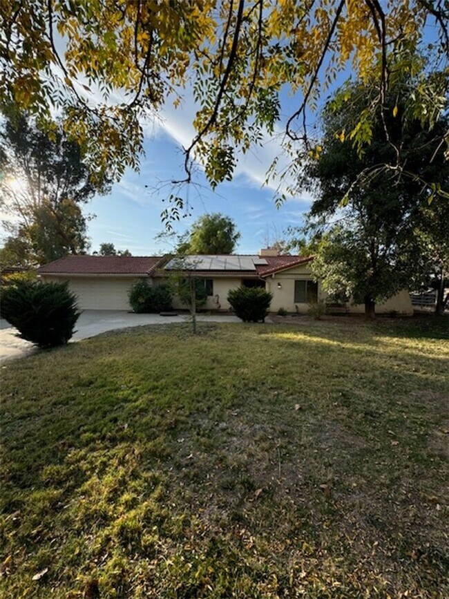 Photo - 30303 Stephanie St Casa
