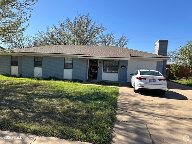 Building Photo - 4809 8th St Rental