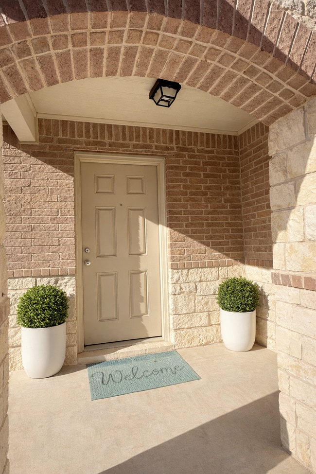 Photo - 1011 Ranchero Rd