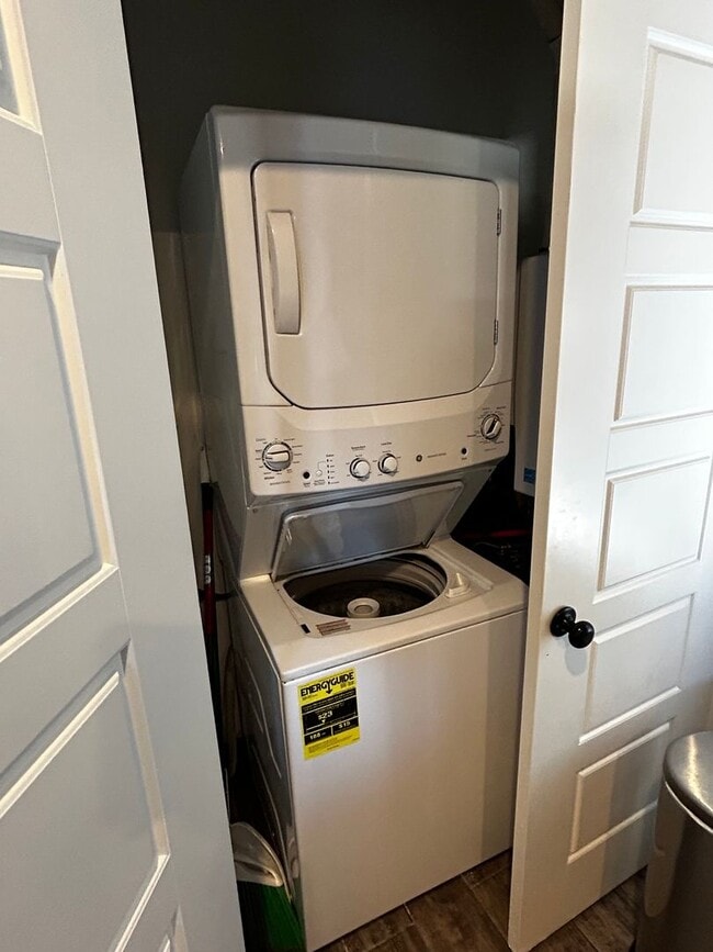 Photo - Water Included - Newer 2 Bedroom 1.5 Bathroom Town Home Now Pre-leasing with Upcoming move in!!!!