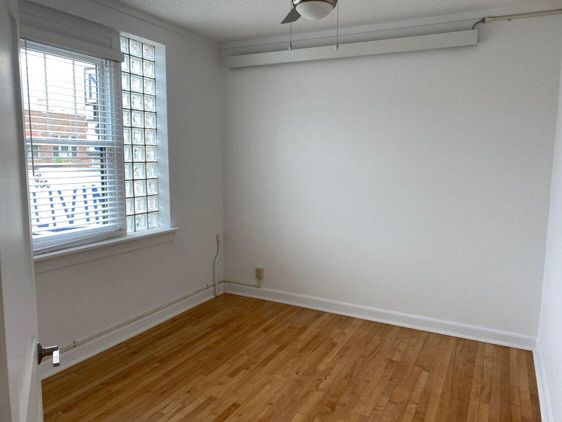 Photo - 413 Main Ave (Brookings, SD)