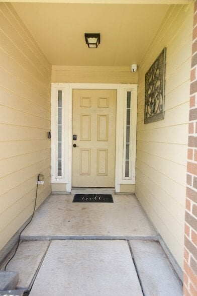 Photo - 2710 Sockeye Dr