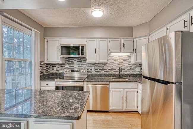 Photo - 507 Park Manor Cir
