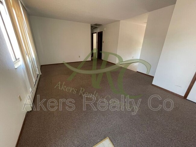 Photo - 1322 Anita St
