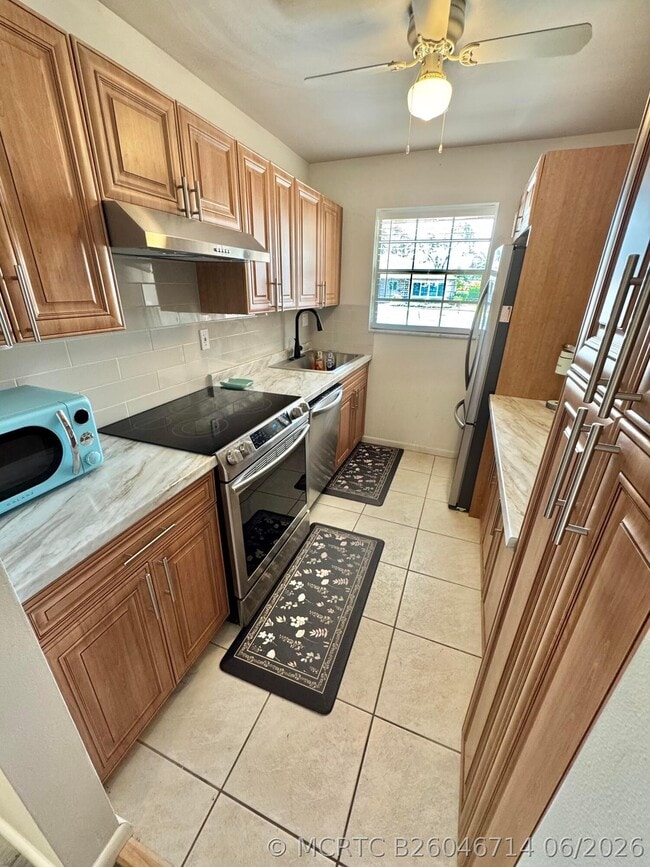 1342 High Point Way SE Unit D