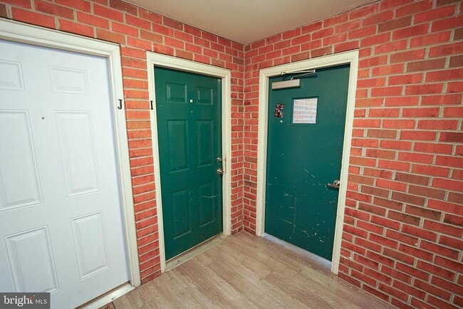 Photo - 810 College Ln Unit I