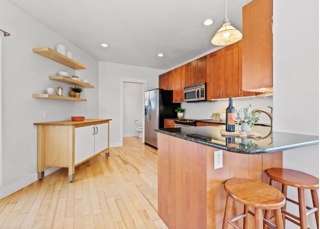 Photo - 3131 NE Wasco St