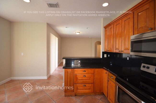 Photo - 6601 SW 162nd Ct