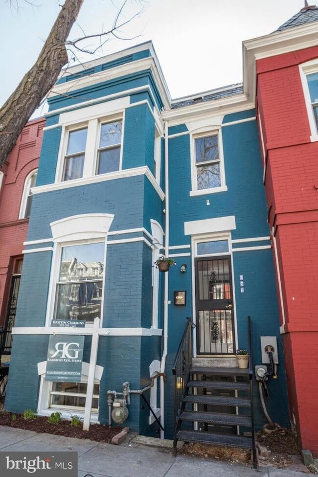 House Front - 776 Harvard St NW