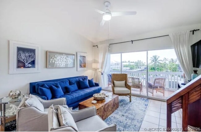Building Photo - 164 Ocean Bay Dr Unit 3-c