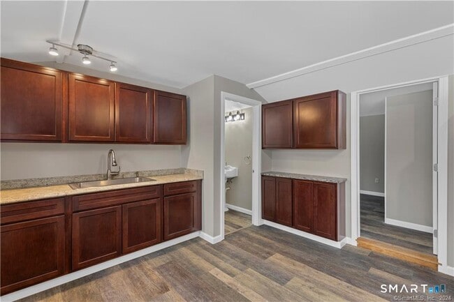 Photo - 1162 Moose Hill Rd